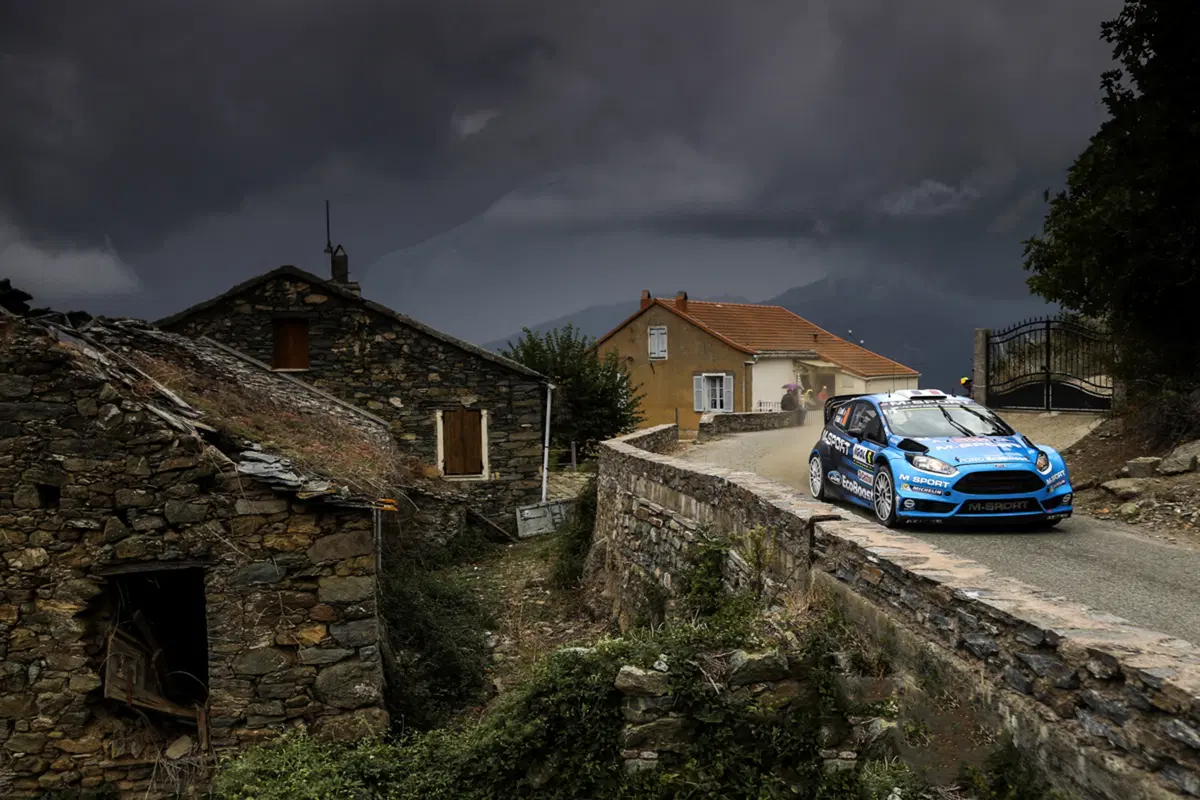 WRC16 Francia. 2a Tappa. Sempre più Ogier (VW)  (20)