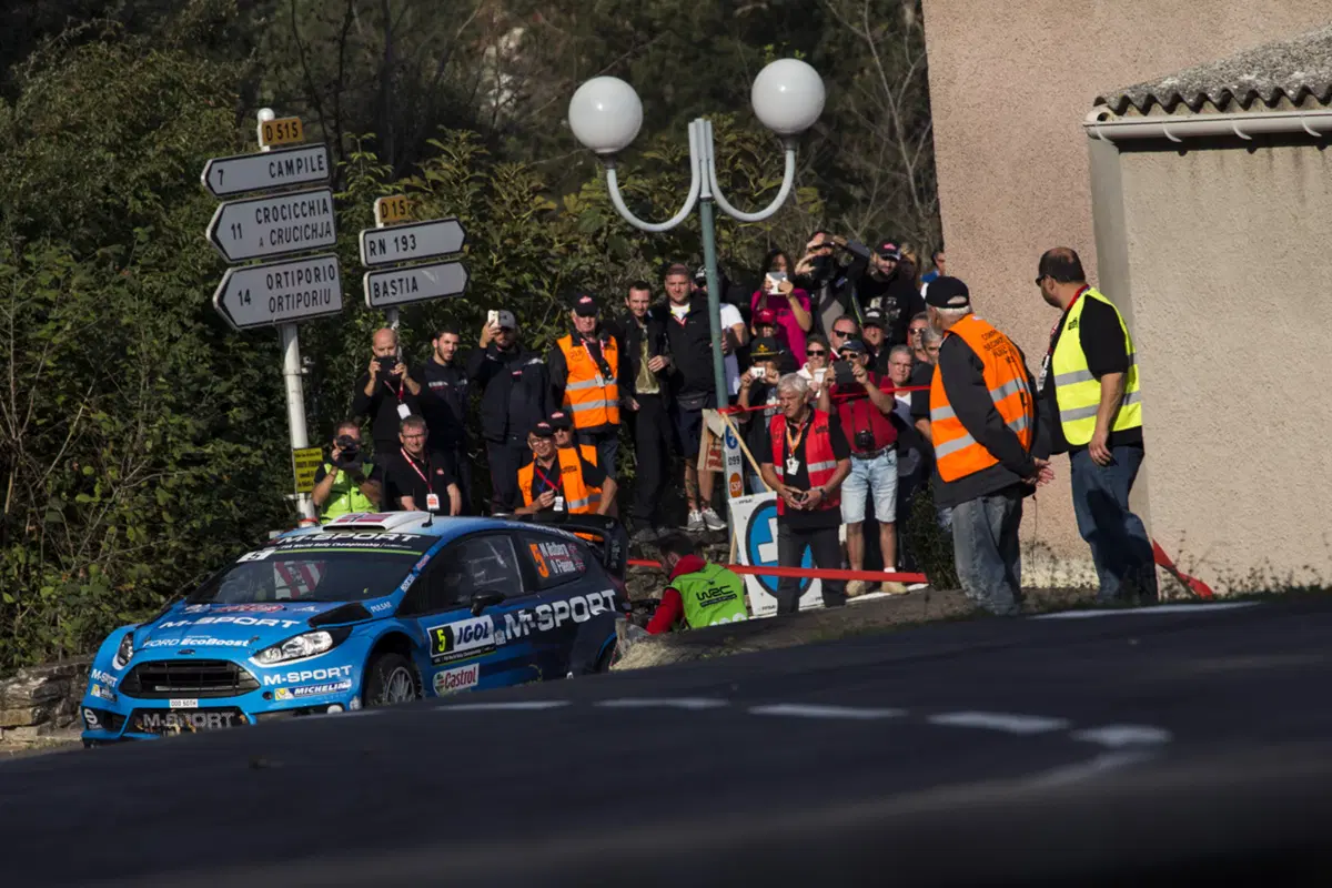 WRC16 Francia. 2a Tappa. Sempre più Ogier (VW)  (28)