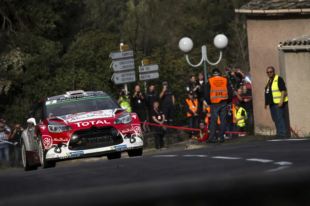 WRC16 Francia. 2a Tappa. Sempre più Ogier (VW)  (31)