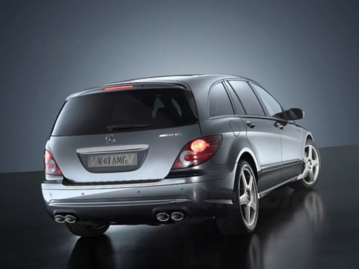 Mercedes Vision R 63 AMG (2)