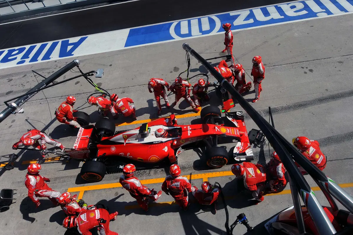 F1, Gp Malesia 2016: vince Ricciardo (63)