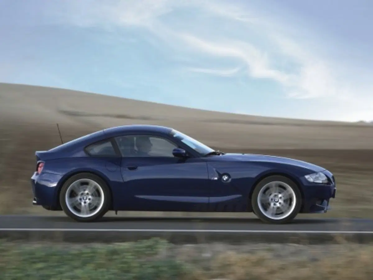 BMW Z4 Coupé e Z4 M Coupè (12)