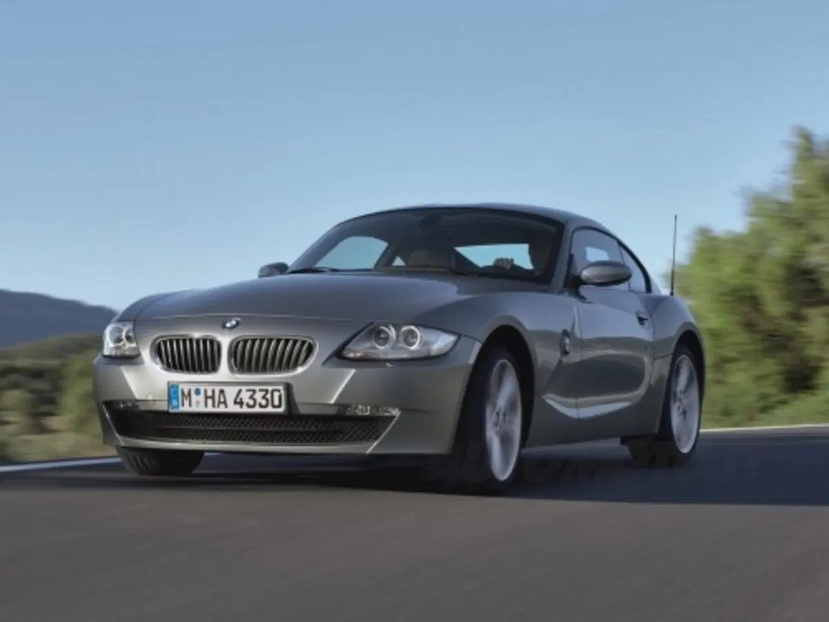 BMW Z4 Coupé e Z4 M Coupè (15)