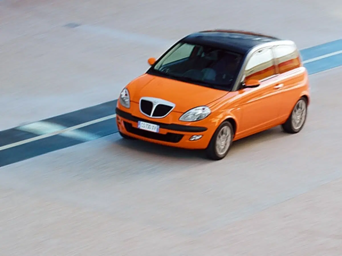 Lancia Ypsilon Momo (12)