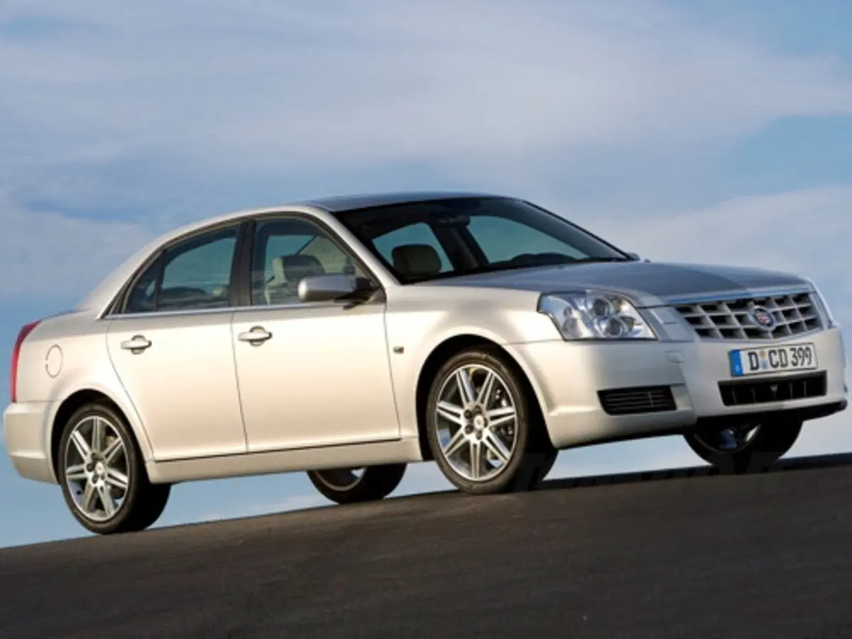 Cadillac BLS (6)