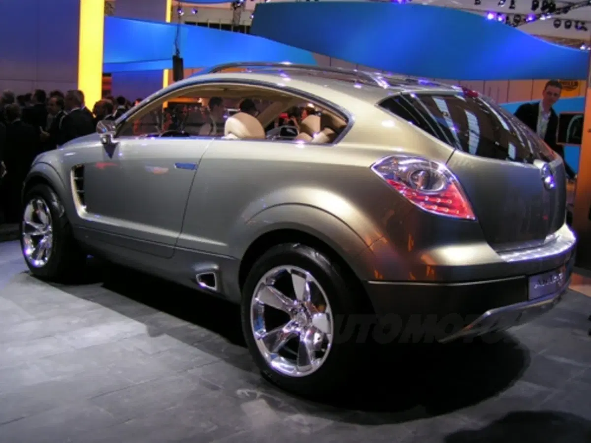 Opel Antara Concept (2)