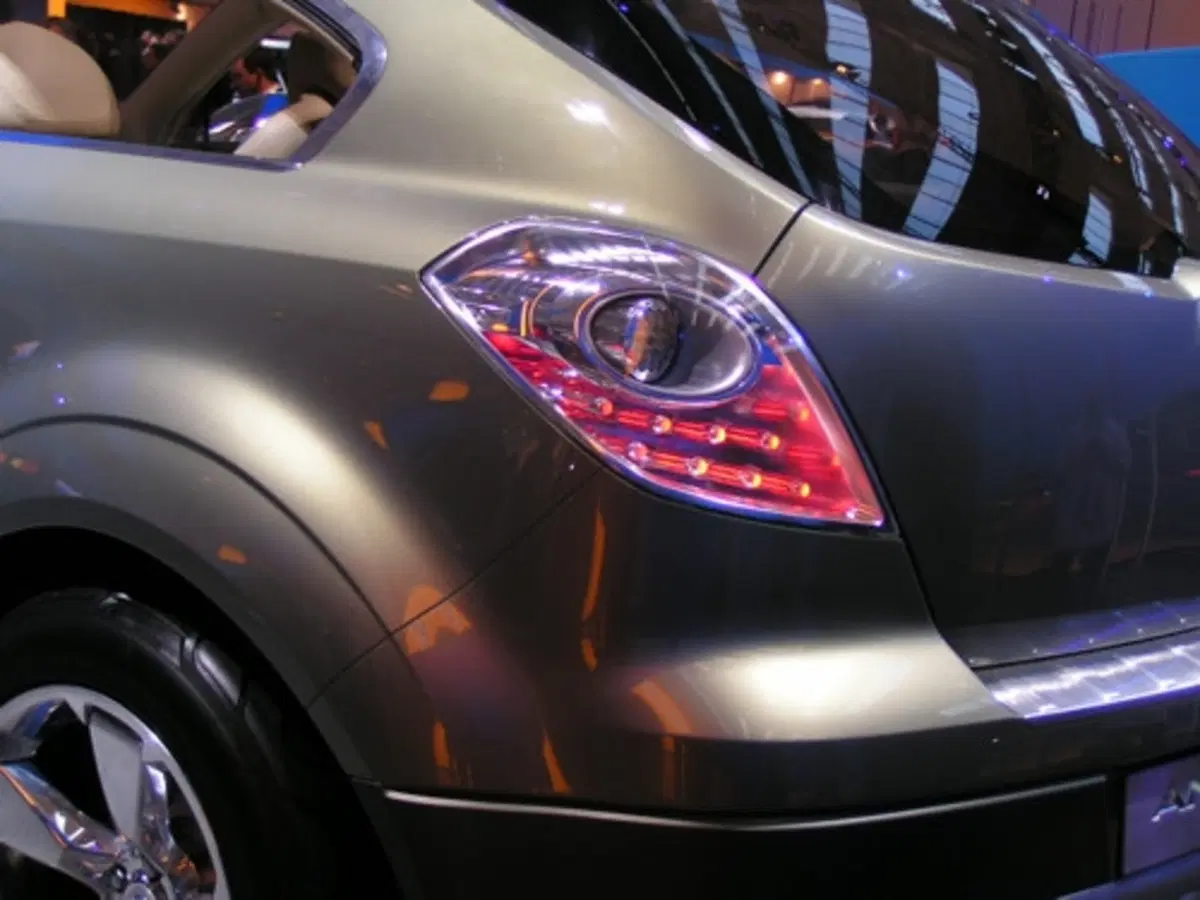 Opel Antara Concept (3)