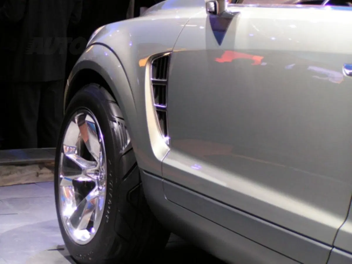 Opel Antara Concept (4)