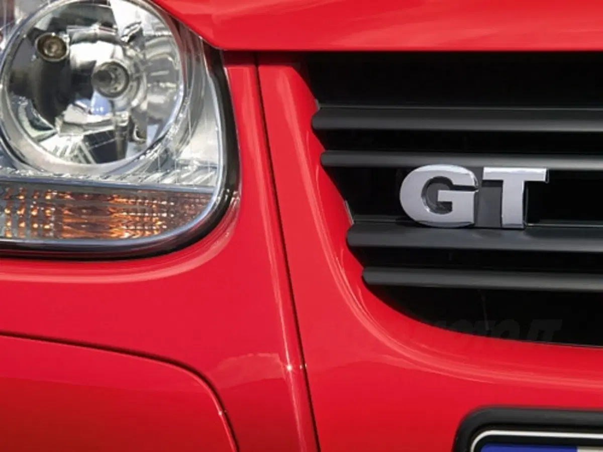 Volkswagen Golf GT (13)
