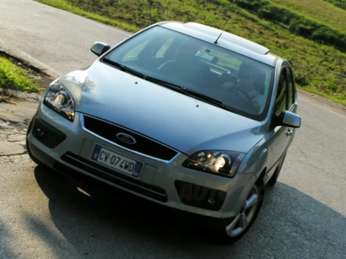 Ford Focus (11)