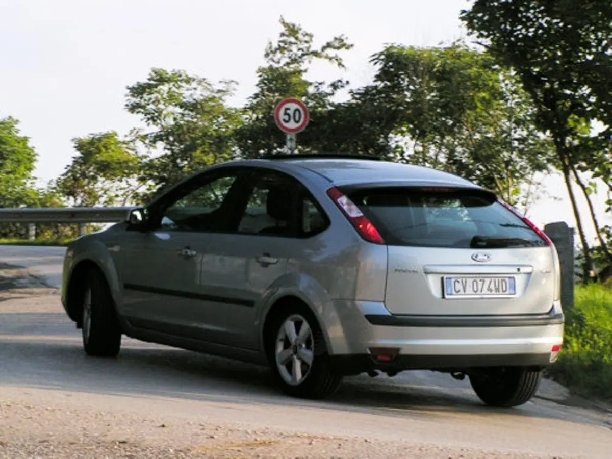 Ford Focus (18)