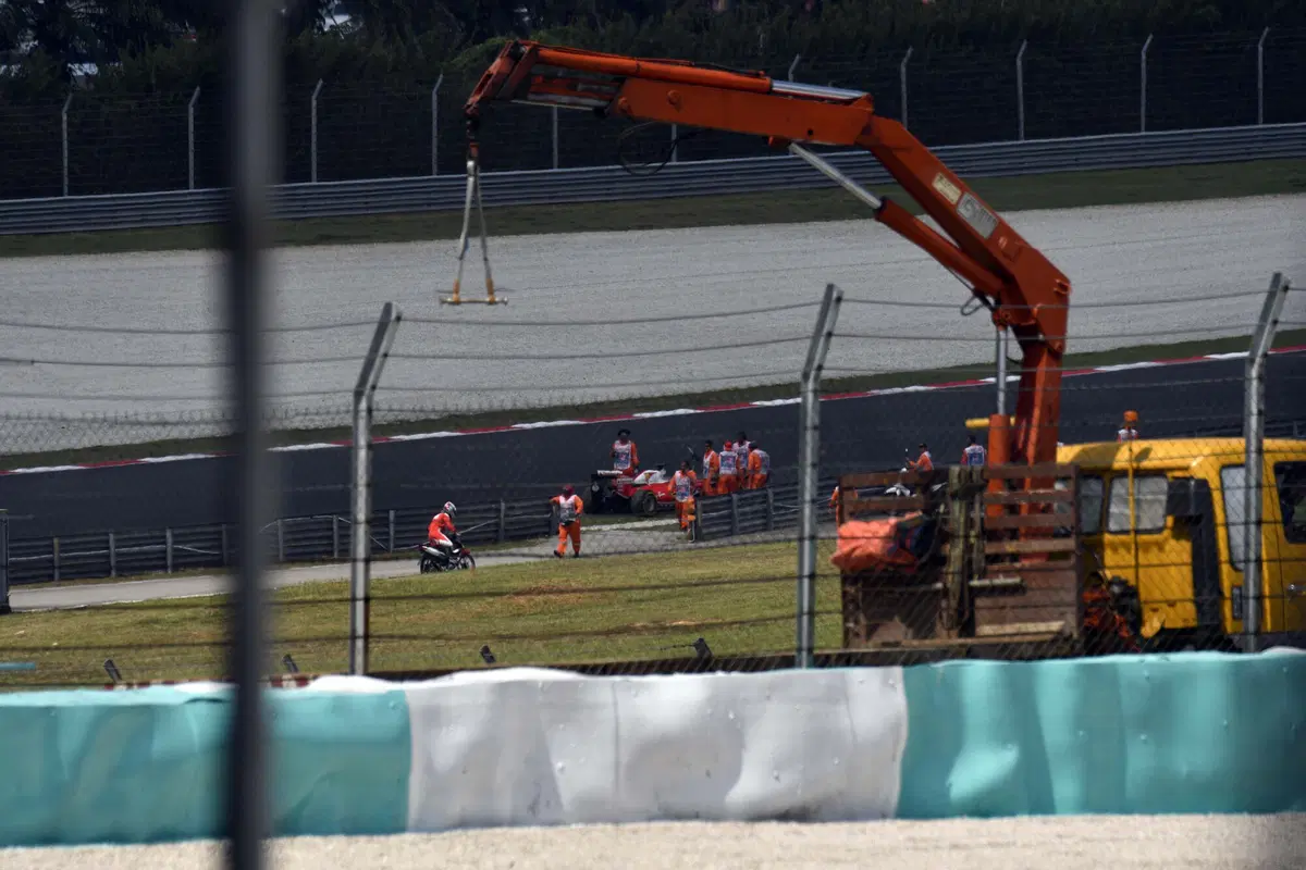 F1, Gp Malesia 2016: vince Ricciardo (22)