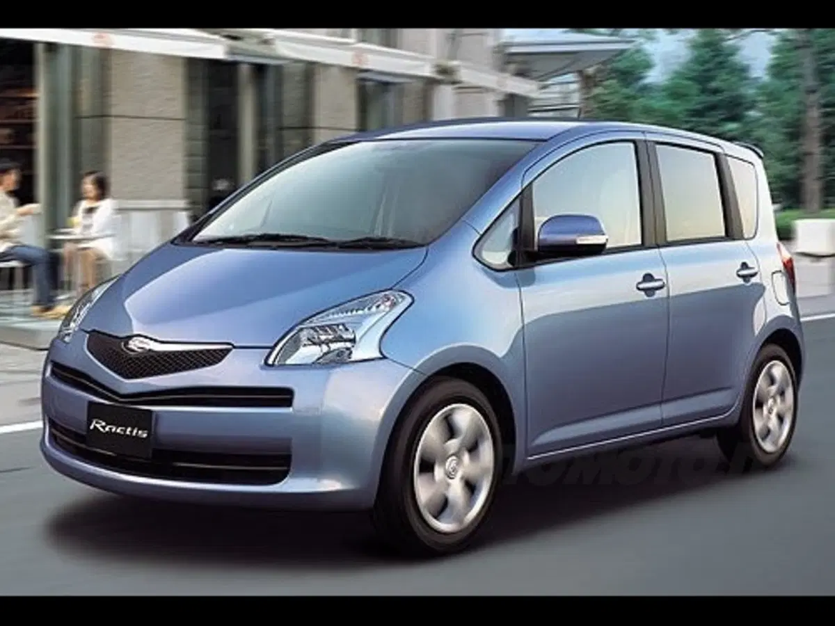 Toyota nuova Yaris Verso?
