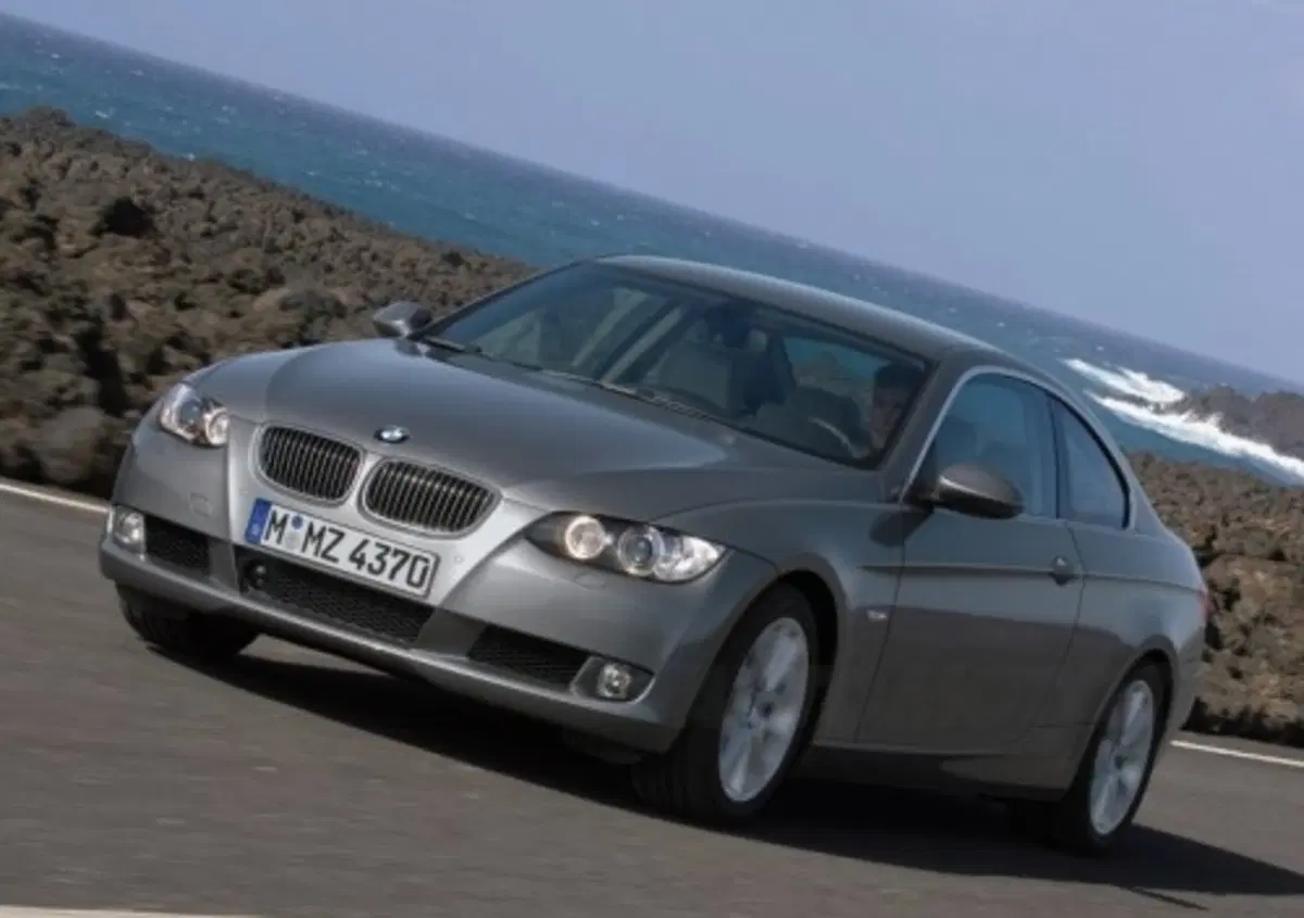 BMW nuova Serie 3 Coup&egrave;