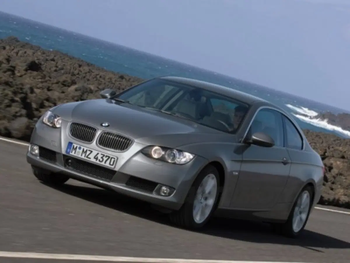 BMW nuova Serie 3 Coupè