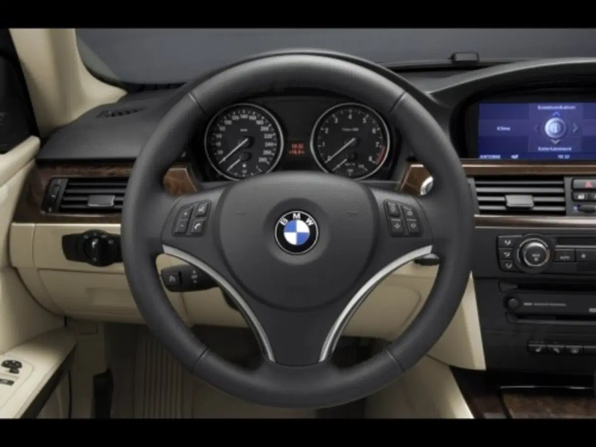 BMW nuova Serie 3 Coupè (6)