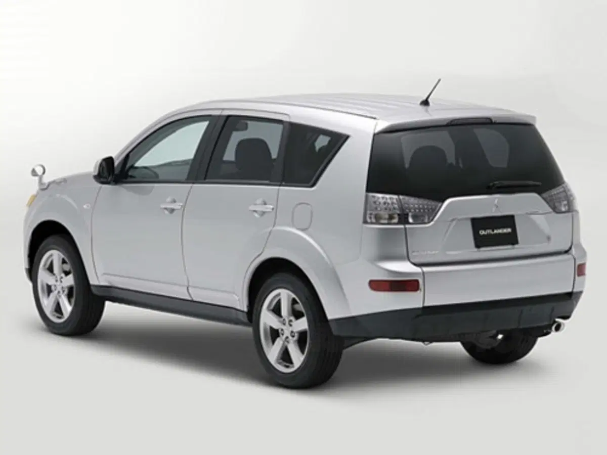 Mitsubishi new Outlander (4)