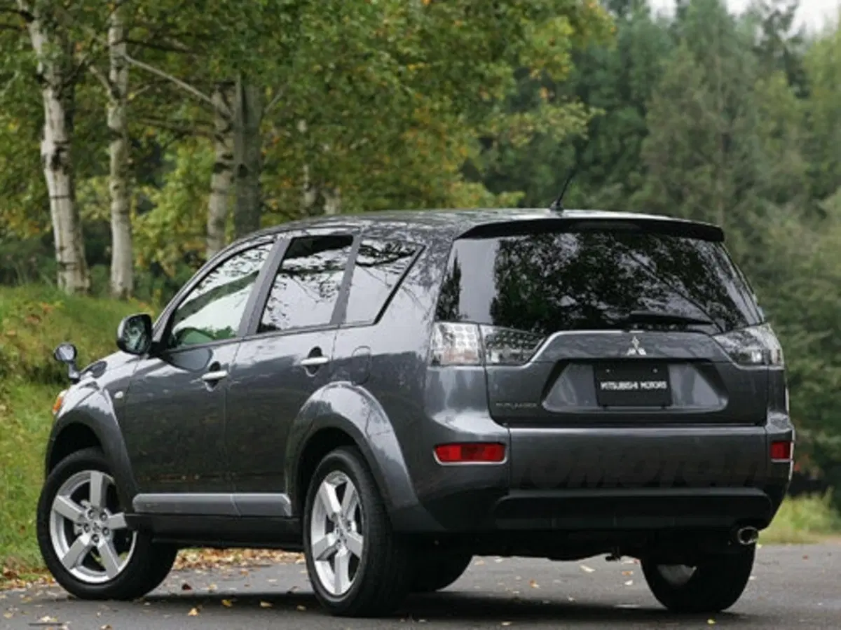 Mitsubishi new Outlander (5)