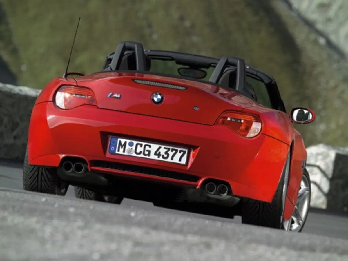 BMW Z4 M: ecco il restyling (10)