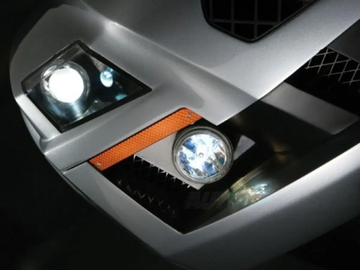 Prodrive P2 (11)