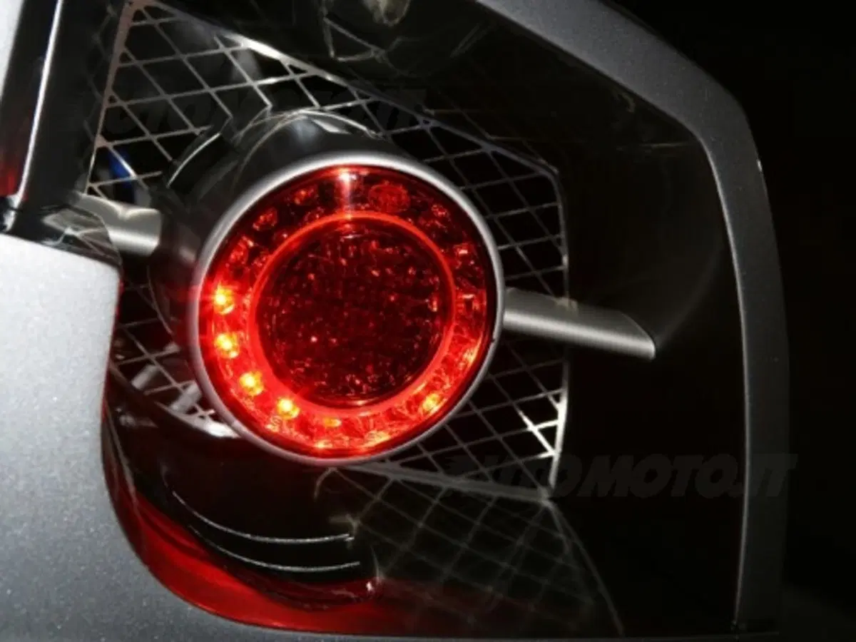 Prodrive P2 (12)