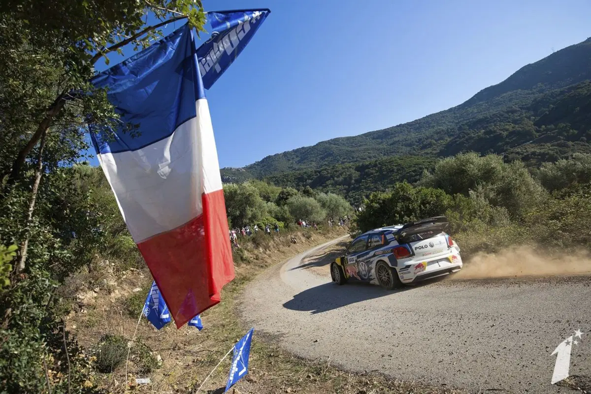 WRC16 Francia. Vince Ogier (VW Polo R)! (9)