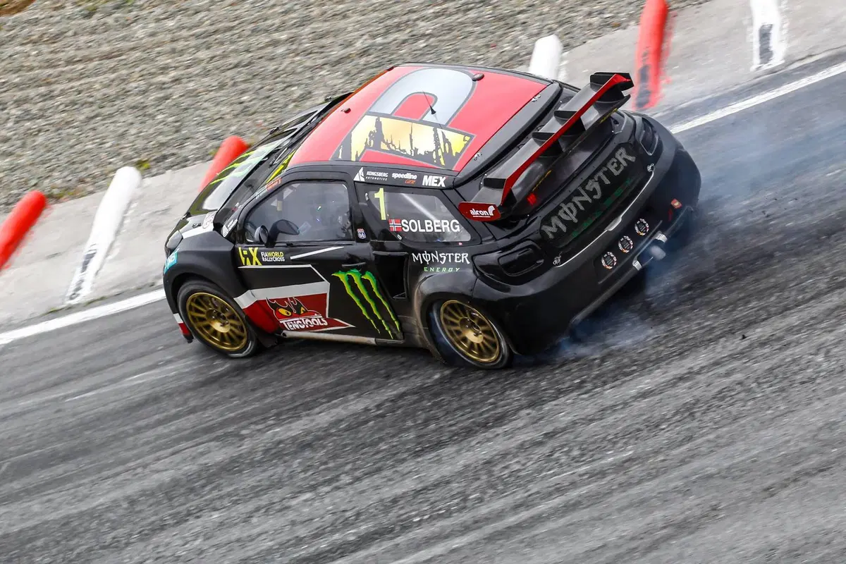 Mondiale Rallycross. Lettonia: La Prima di Sébastien Loeb (Peugeot) (6)