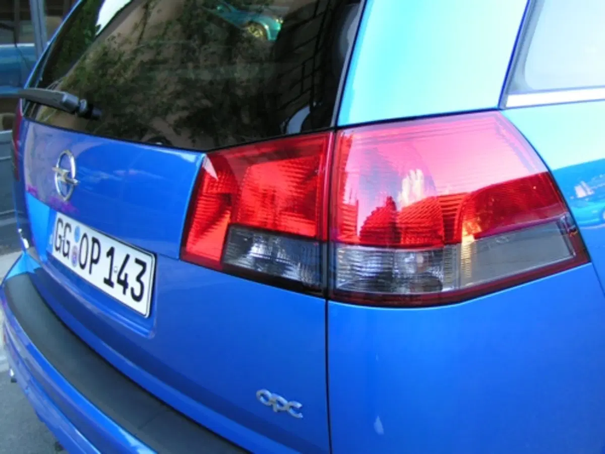 Opel Vectra (4)