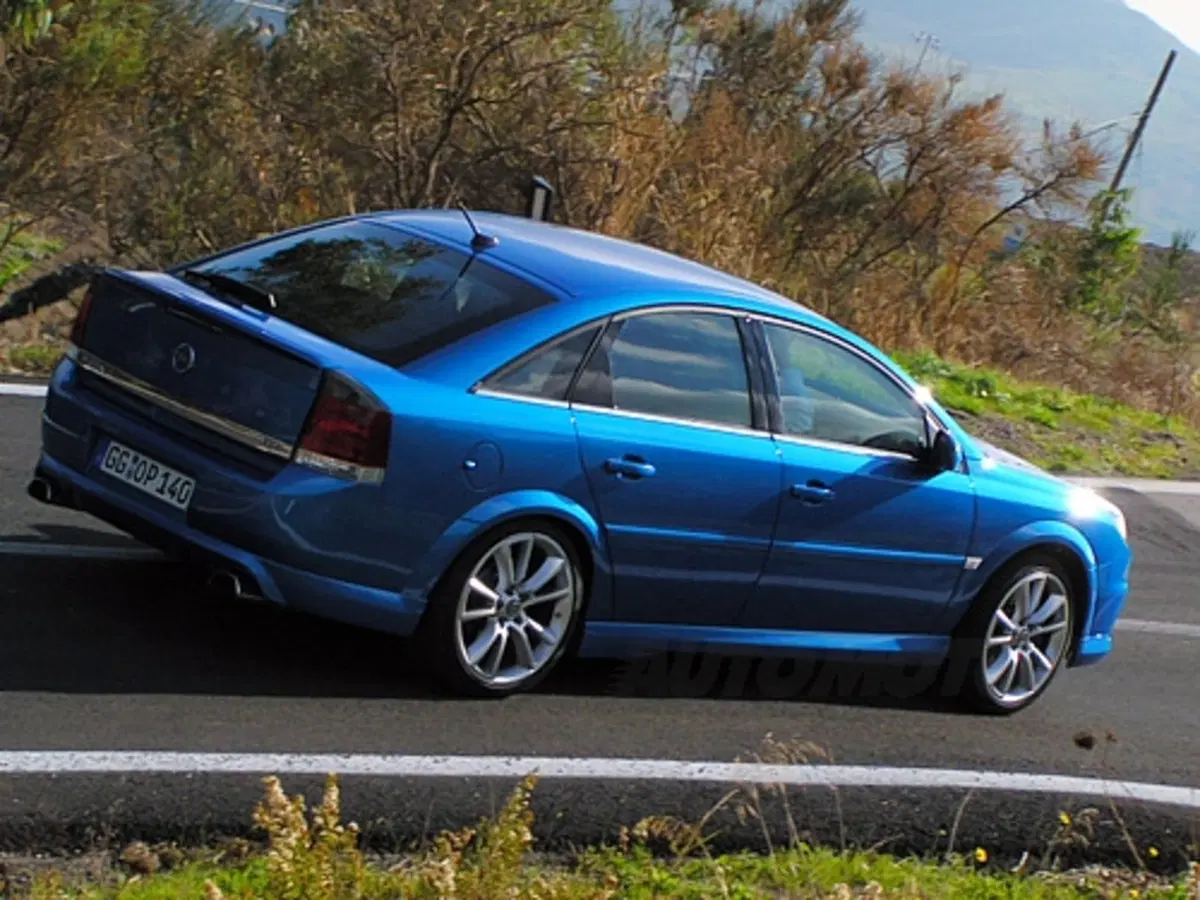 Opel Vectra (7)