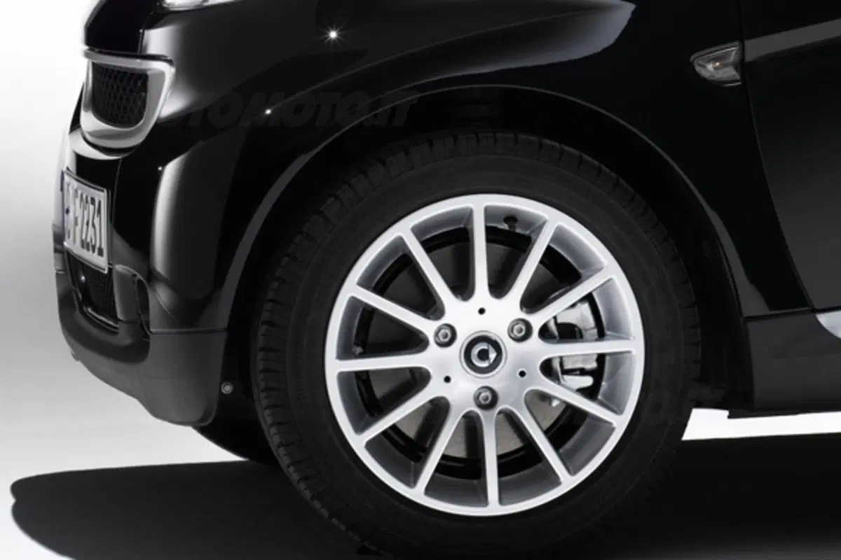 Smart nuova Fortwo 2007 (3)