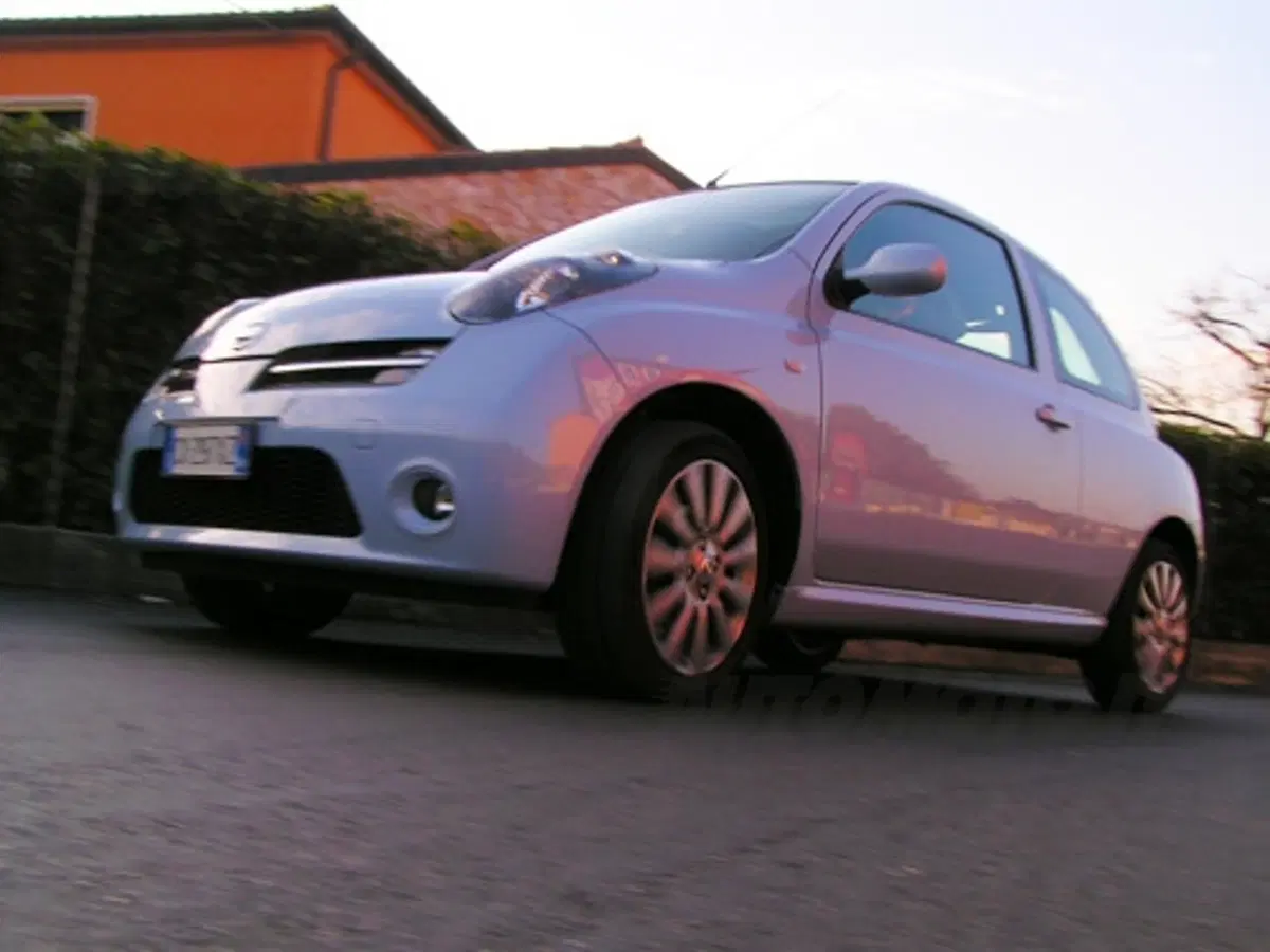 Nissan Micra (4)
