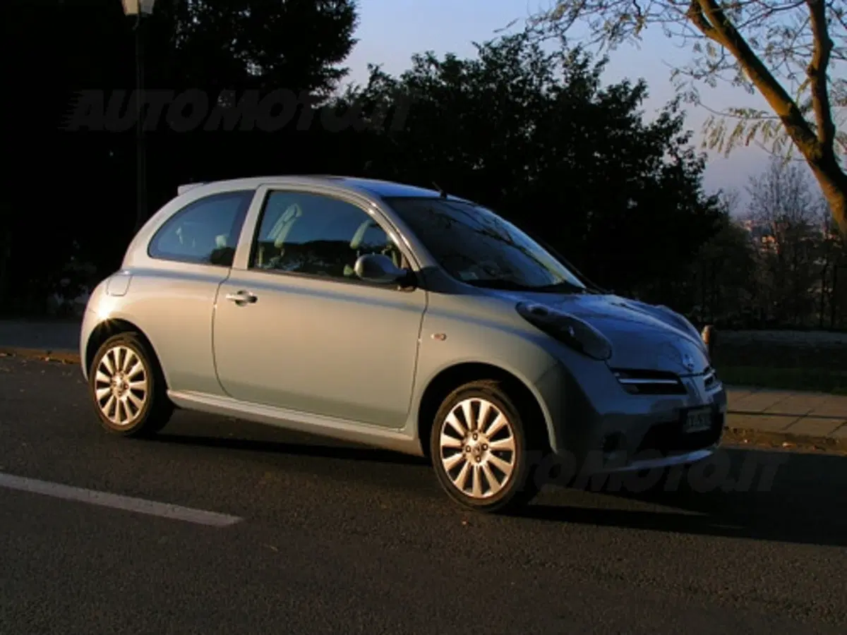 Nissan Micra (6)