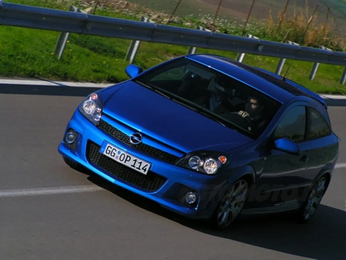 Opel Astra (11)