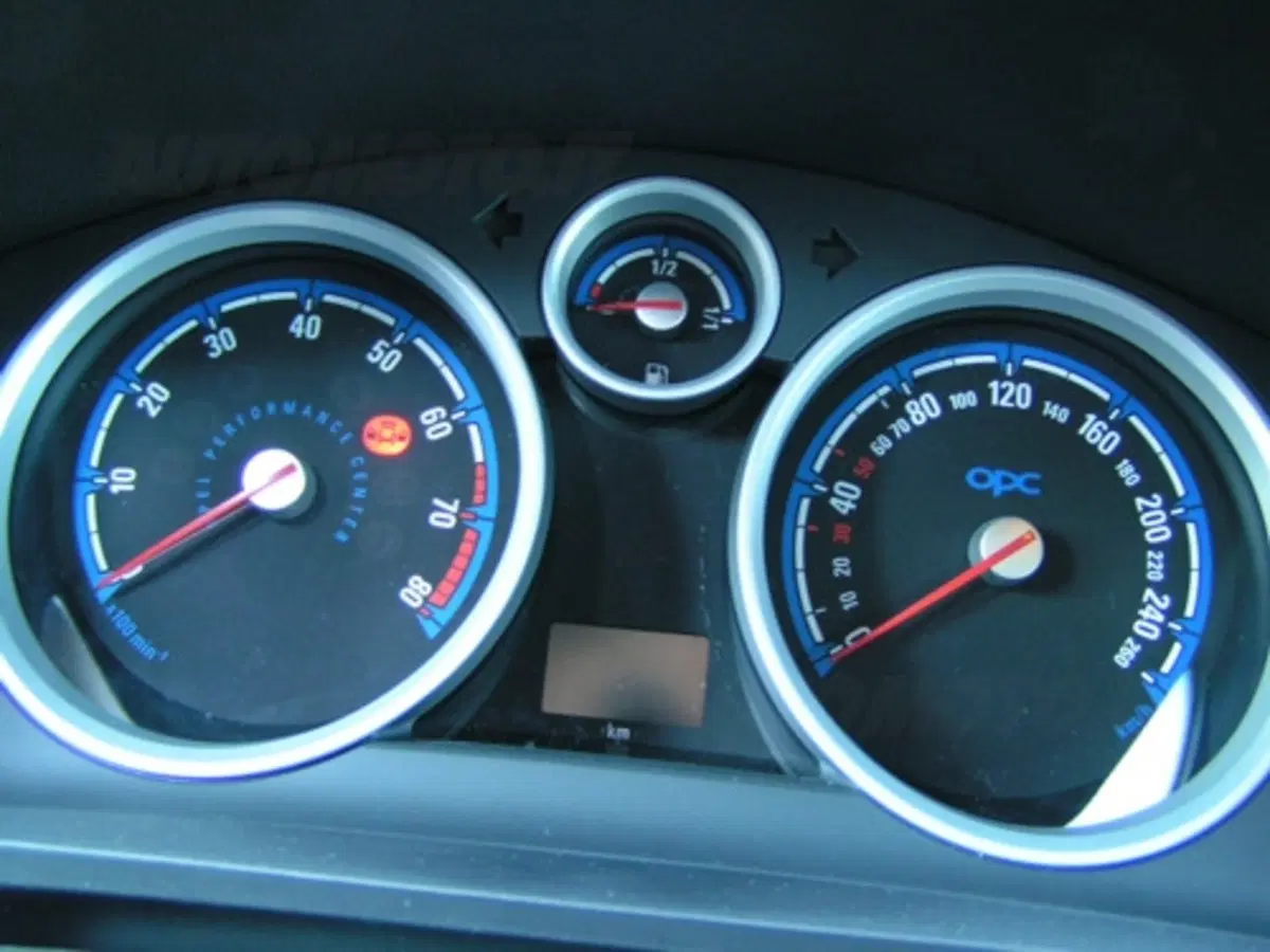 Opel Astra (12)