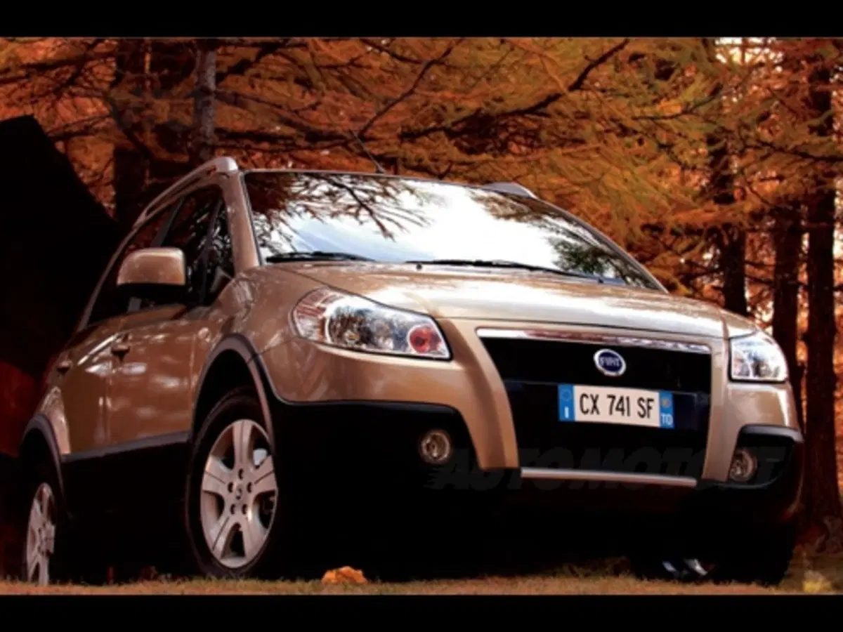 Fiat Sedici (3)