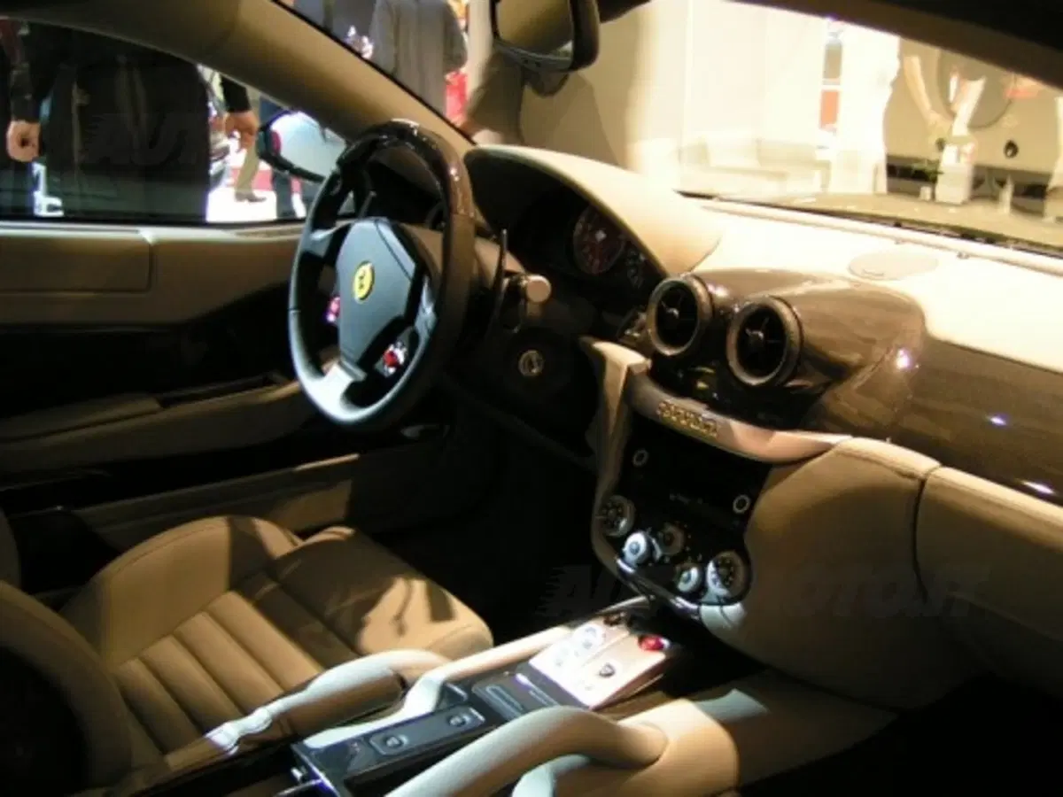 Ferrari F599 GTB Fiorano (24)