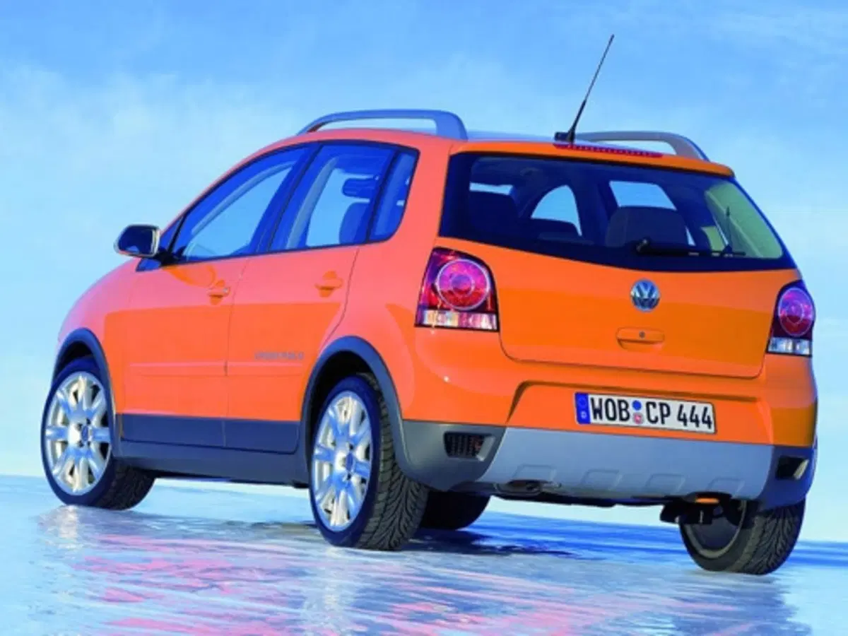 Volkswagen Crosspolo (4)