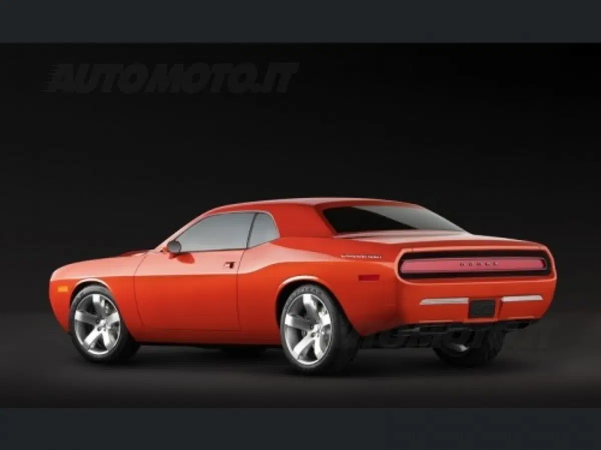 Dodge Challenger SRT-8 (13)