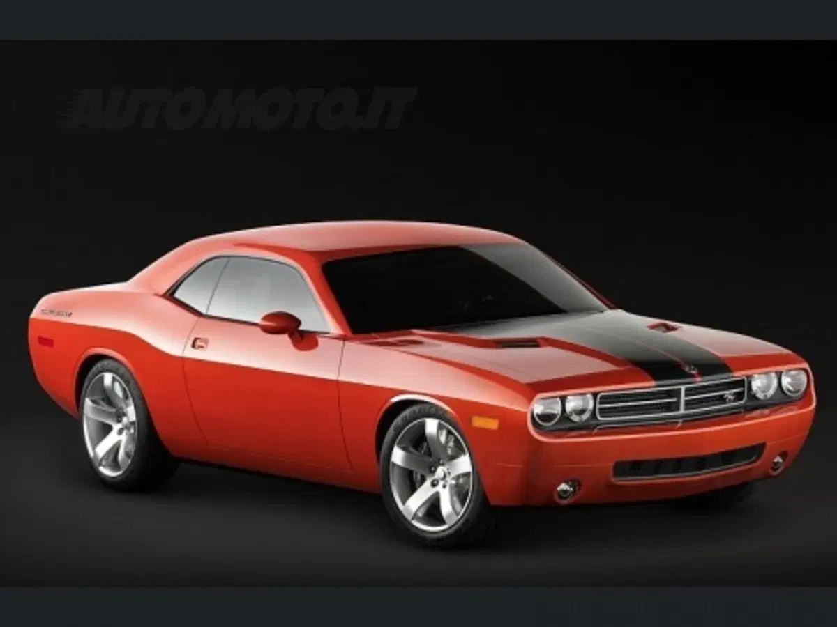 Dodge Challenger SRT-8 (14)