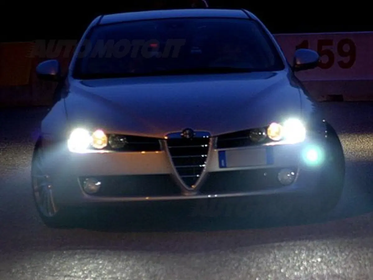 Alfa Romeo 159 (5)