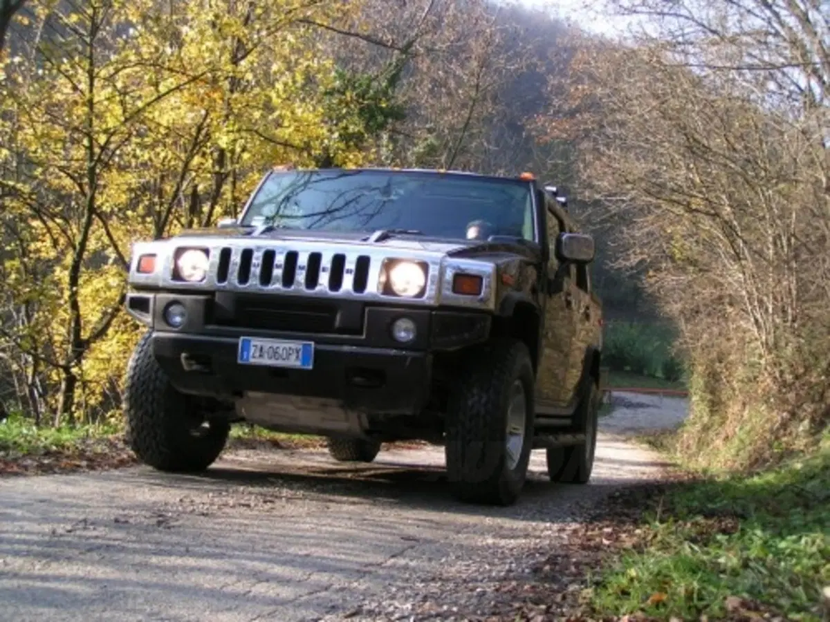 Hummer H2 (7)