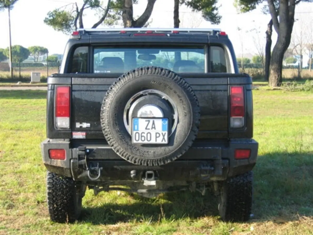 Hummer H2 (15)