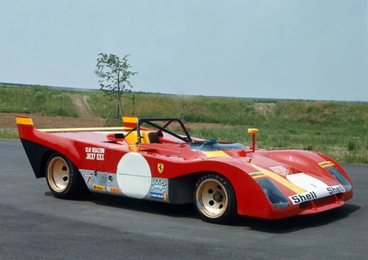 Ferrari: per i 70 anni 70 livree celebrative per 350 esemplari (2)