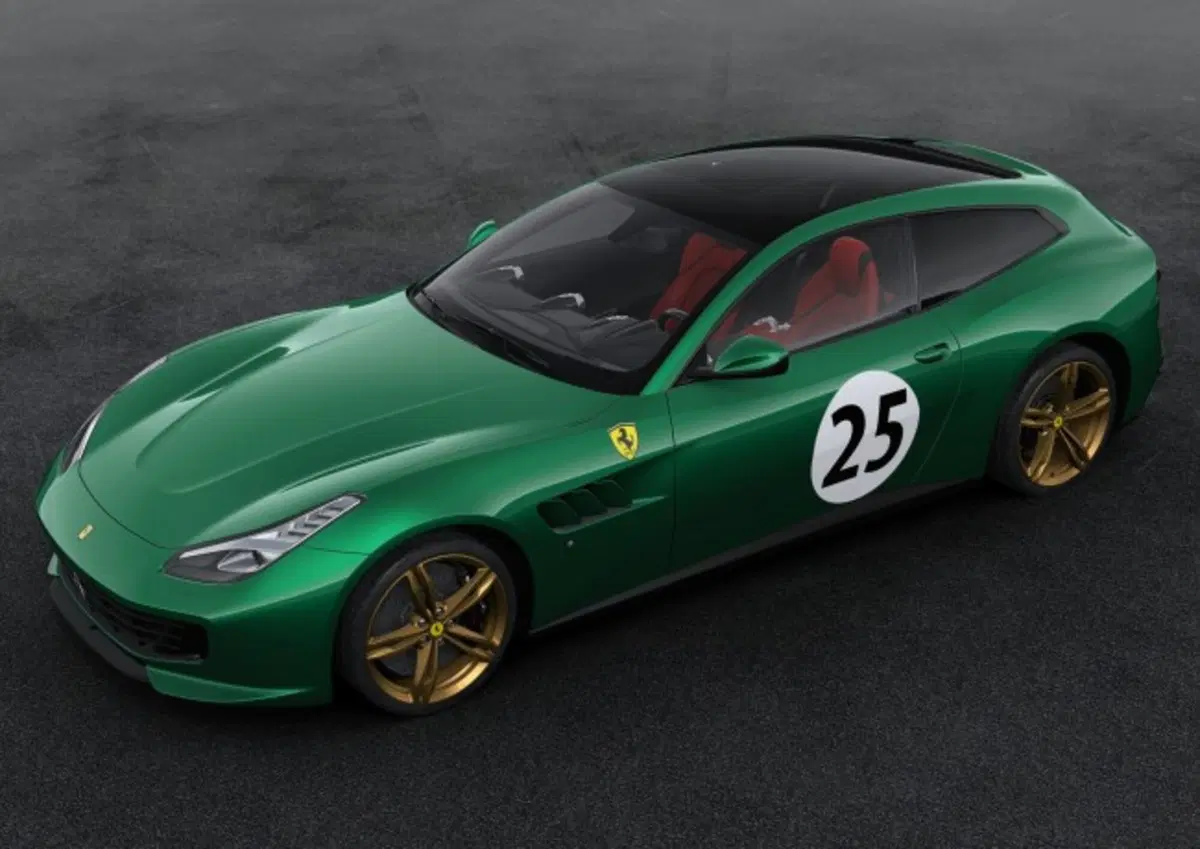 Ferrari: per i 70 anni 70 livree celebrative per 350 esemplari (12)