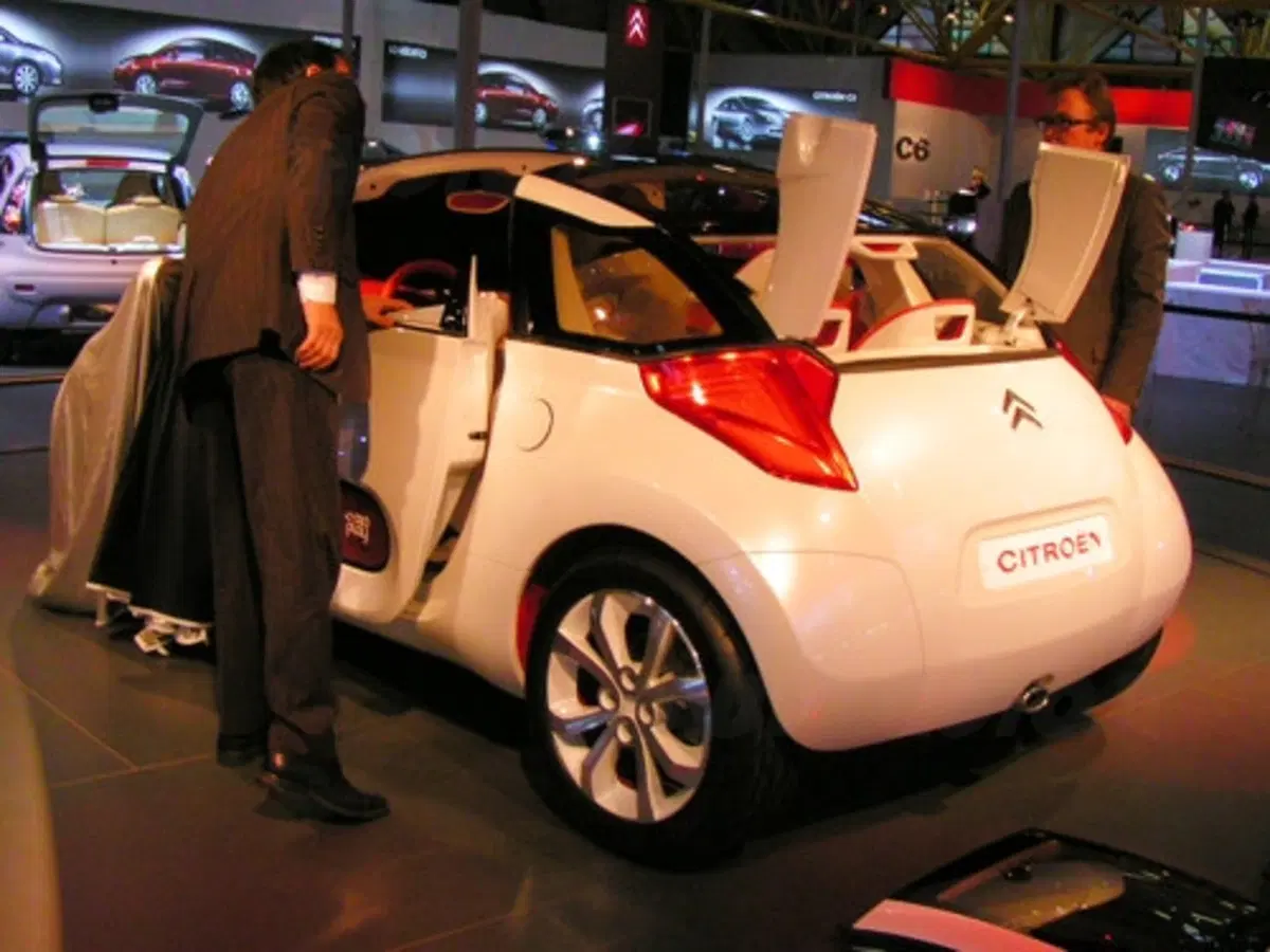 Citroen C Air Play (10)