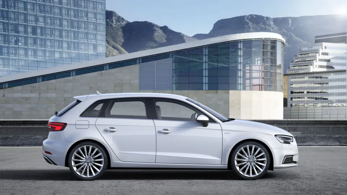 Nuova Audi A3 e-tron: il ritorno della plug-in nel restyling (2)