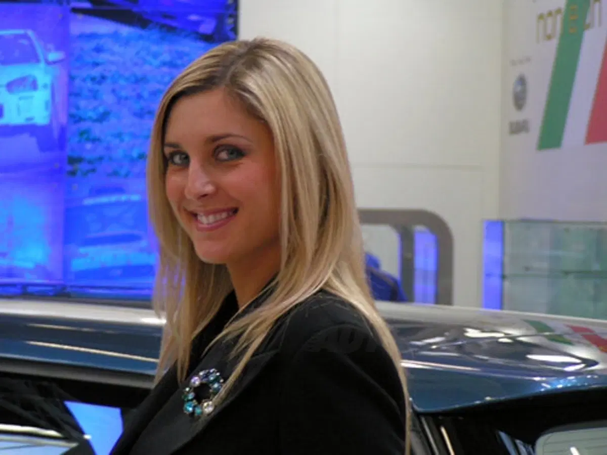 Non solo motori: le Girls del Motor Show 2005 (18)
