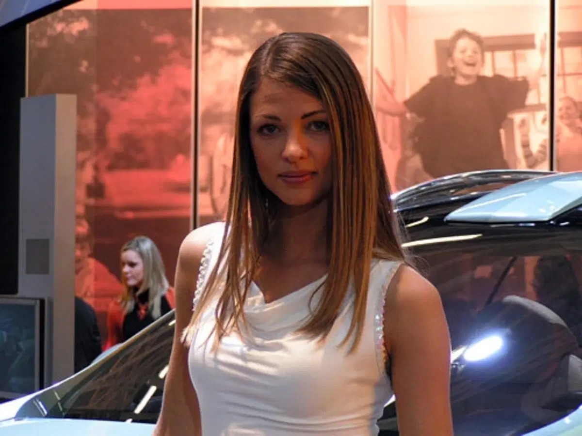 Non solo motori: le Girls del Motor Show 2005 (39)