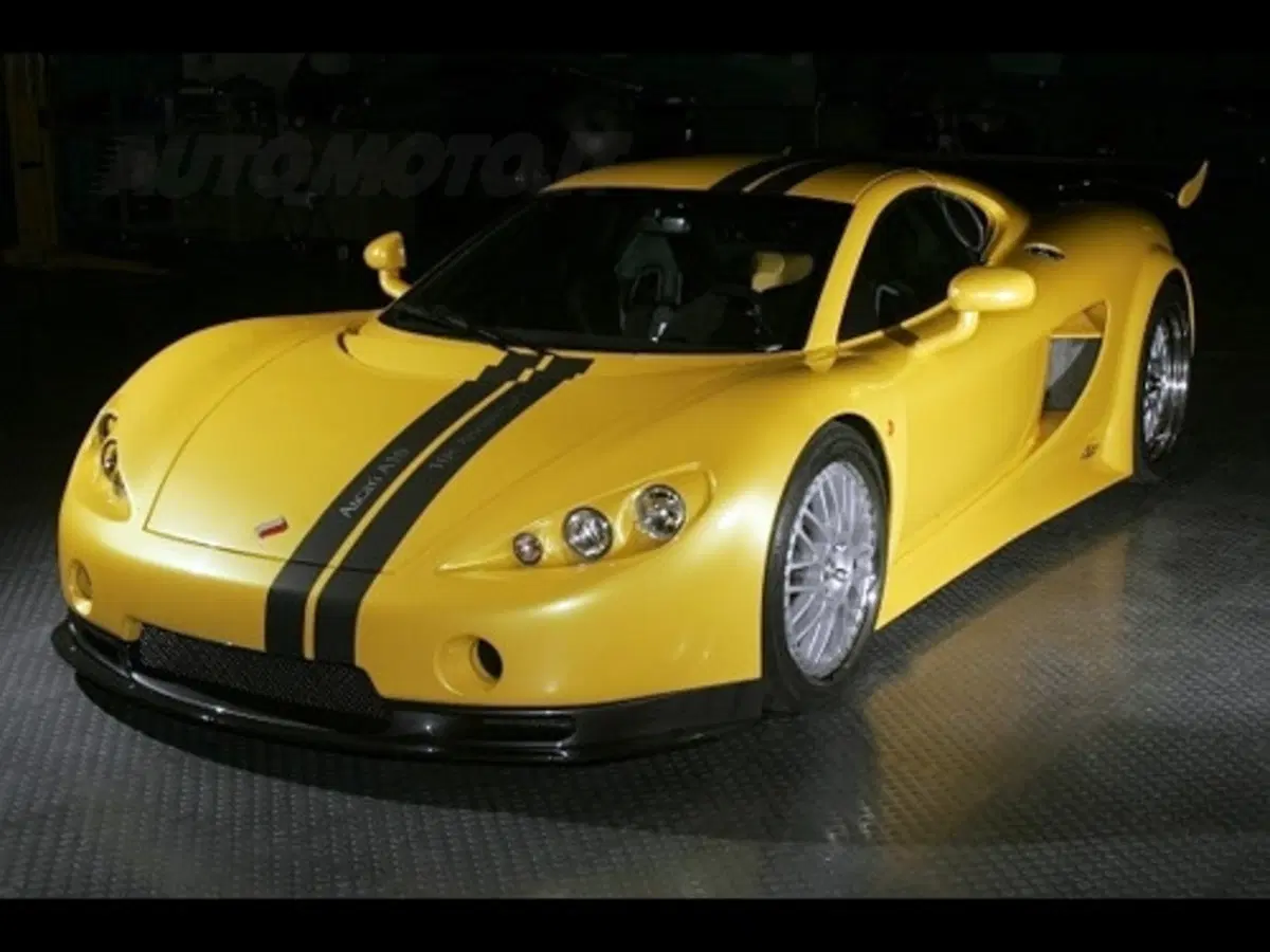 Ascari A10