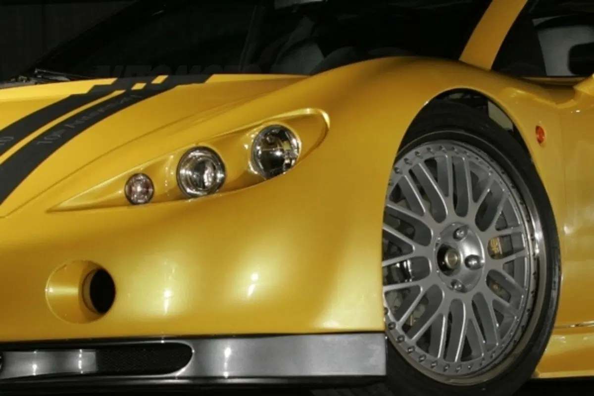 Ascari A10 (5)